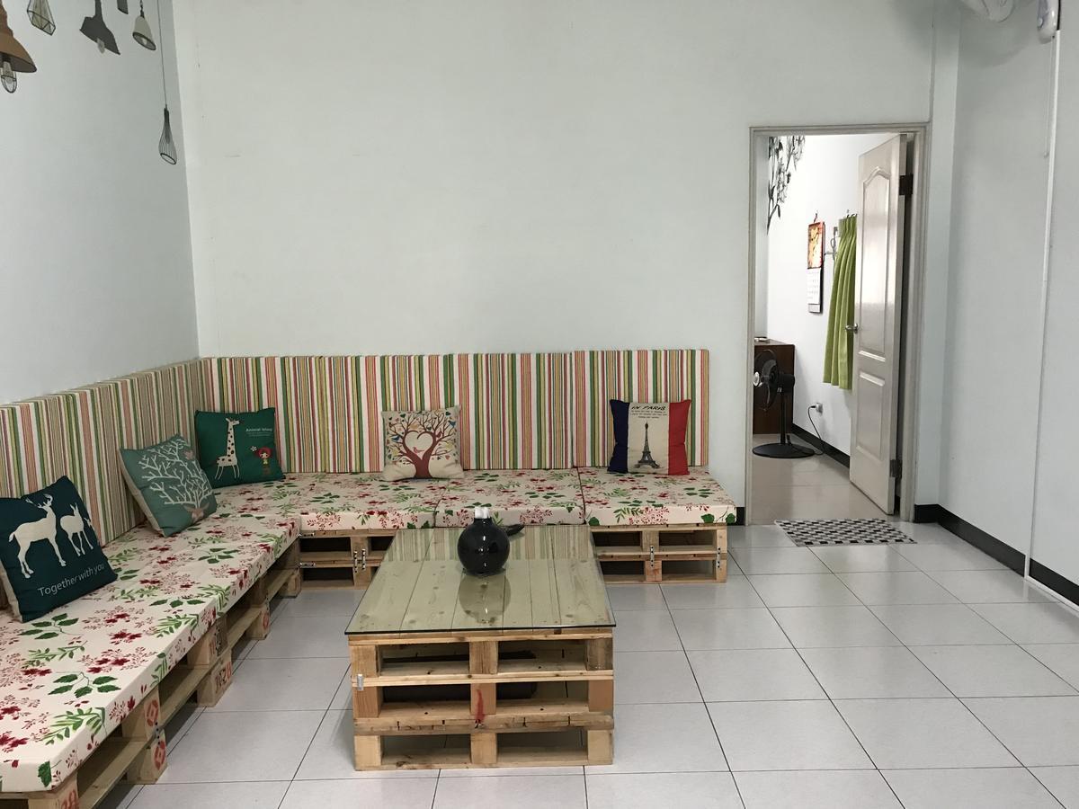 Golden House Apartamento Tainan Exterior foto